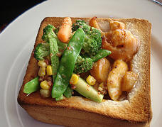 Seafood toast